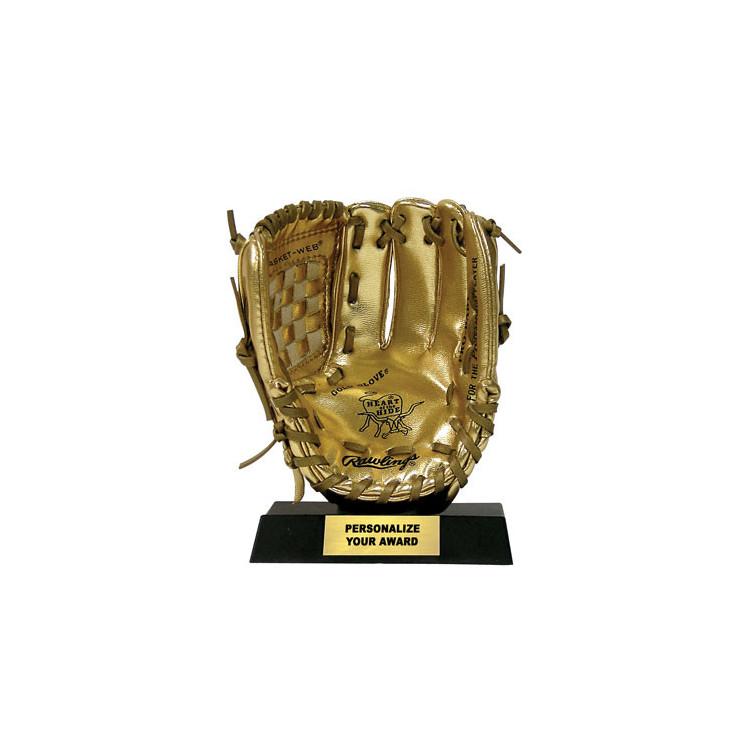 Chapman receives his Gold Glove Award and then leads Giants past Mariners 4-1 with his bat – Yahoo Sports