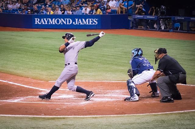 Yankees at Pirates Prediction: Odds, expert picks, starting pitchers, betting trends and stats for April 6 – NBC Sports