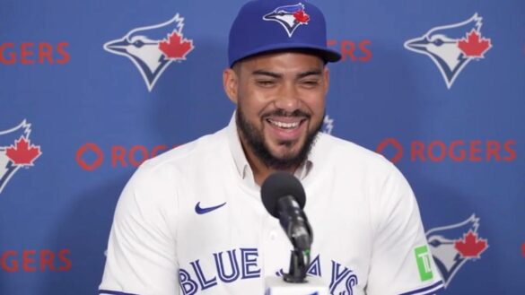 Blue Jays sign Santander – MLB.com