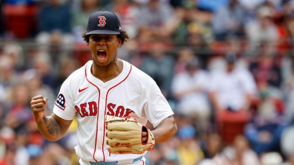 Red Sox hand Yankees first sweep of 2025 season as New York’s bats fall silent at Fenway Park – Fox News