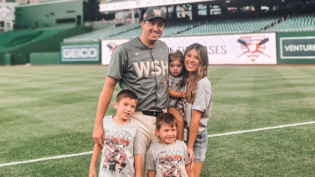 laws-kids-help-him-stay-present-through-injury-rehab-mlb-com.jpg Law’s kids help him stay present through injury rehab – MLB.com