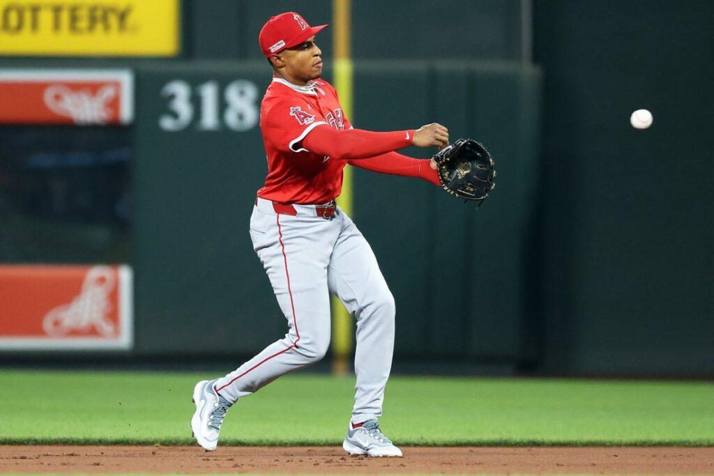 angels-rookie-christian-moore-a-nyc-native-gets-1st-mlb-hit-in-1st-visit-to-yankee-stadium-times-union.jpg Angels rookie Christian Moore, a NYC native, gets 1st MLB hit in 1st visit to Yankee Stadium – Times Union
