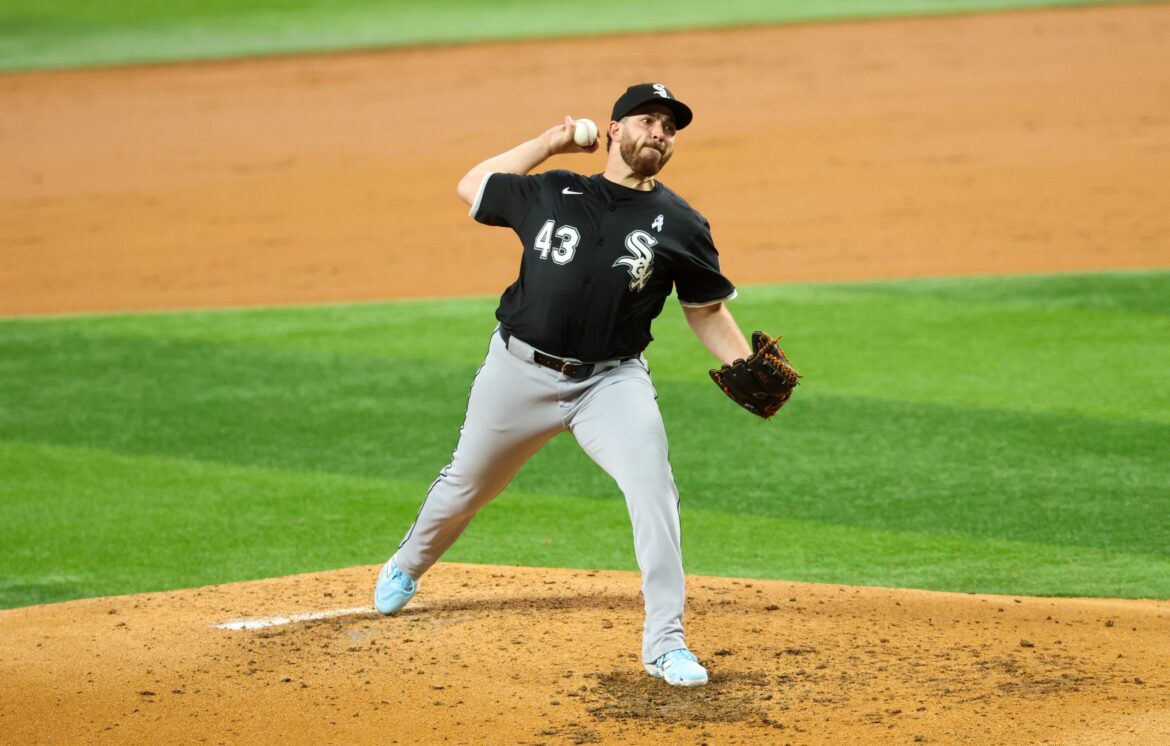 aaron-civale-gets-a-little-wild-in-white-sox-debut-after-trade-from-brewers-yahoo-sports.jpg Aaron Civale gets a little wild in White Sox debut after trade from Brewers – Yahoo Sports