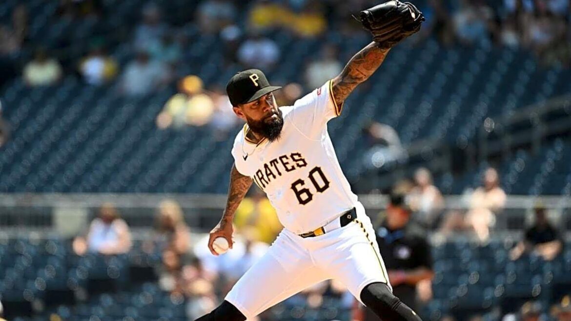 fan-ejected-after-pirates-rhp-dennis-santana-takes-a-swing-at-him-in-bullpen-yahoo-sports.jpg Fan ejected after Pirates RHP Dennis Santana takes a swing at him in bullpen – Yahoo Sports