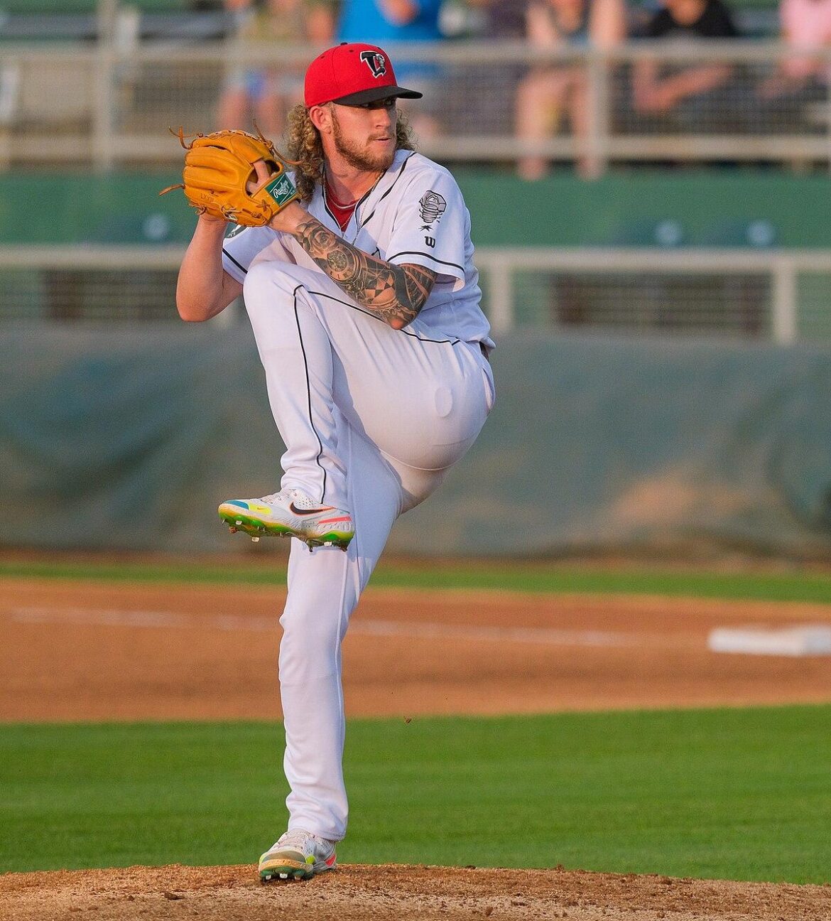 estes-as-proud-to-represent-oakland-to-the-end-mlb-com.jpg Estes, A’s proud to represent Oakland to the end – MLB.com