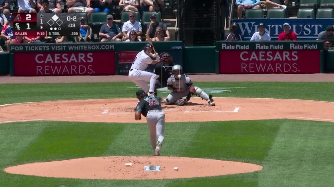 kyle-teels-rbi-single-mlb-com.jpg Kyle Teel’s RBI single – MLB.com