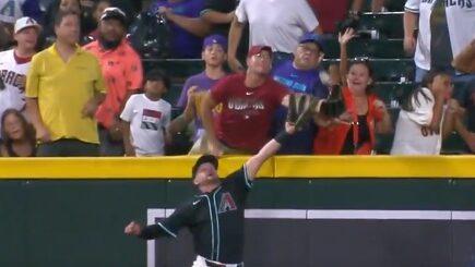 Diamondbacks ban ‘Home Run Thief’ fan for 2025 after latest interference incident – The Athletic – The New York Times