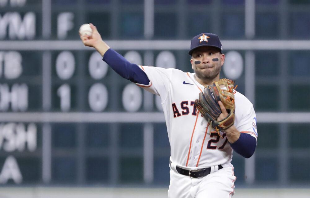 Houston Astros expanding Spanish-language TV broadcasts on Space City Home Network – Houston Public Media