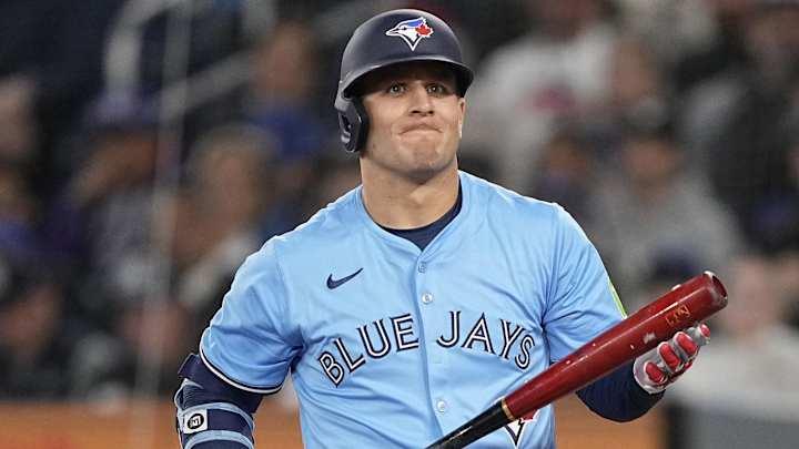 Blue Jays Manager Gives Update on Status of Star Player Nursing Injury – Sports Illustrated