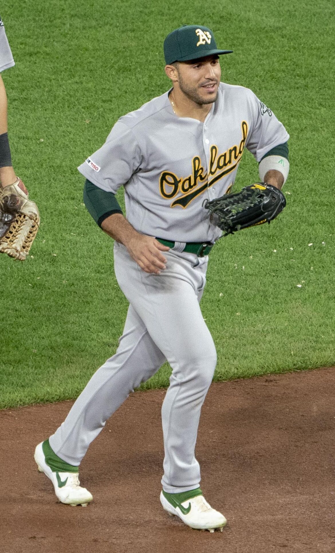 Laureano hungry for victory — and postgame meal — as O’s beat Braves in extras – MLB.com