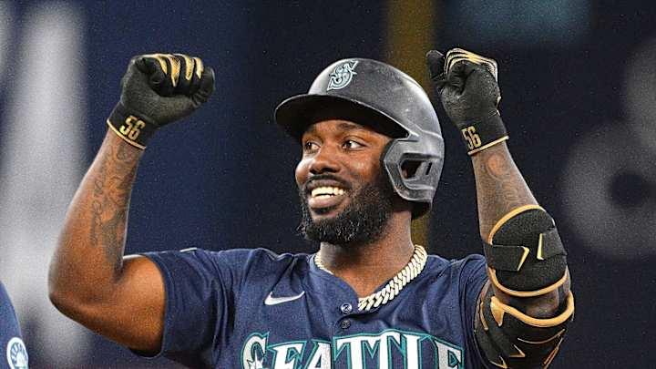 Former Seattle Mariners Slugger Signs on with Division Rival Texas Rangers – Sports Illustrated