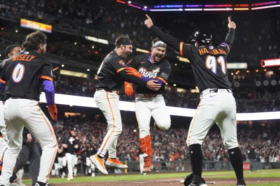 Giants walk off Phillies on Patrick Bailey’s 3-run, inside-the-park homer – Reuters