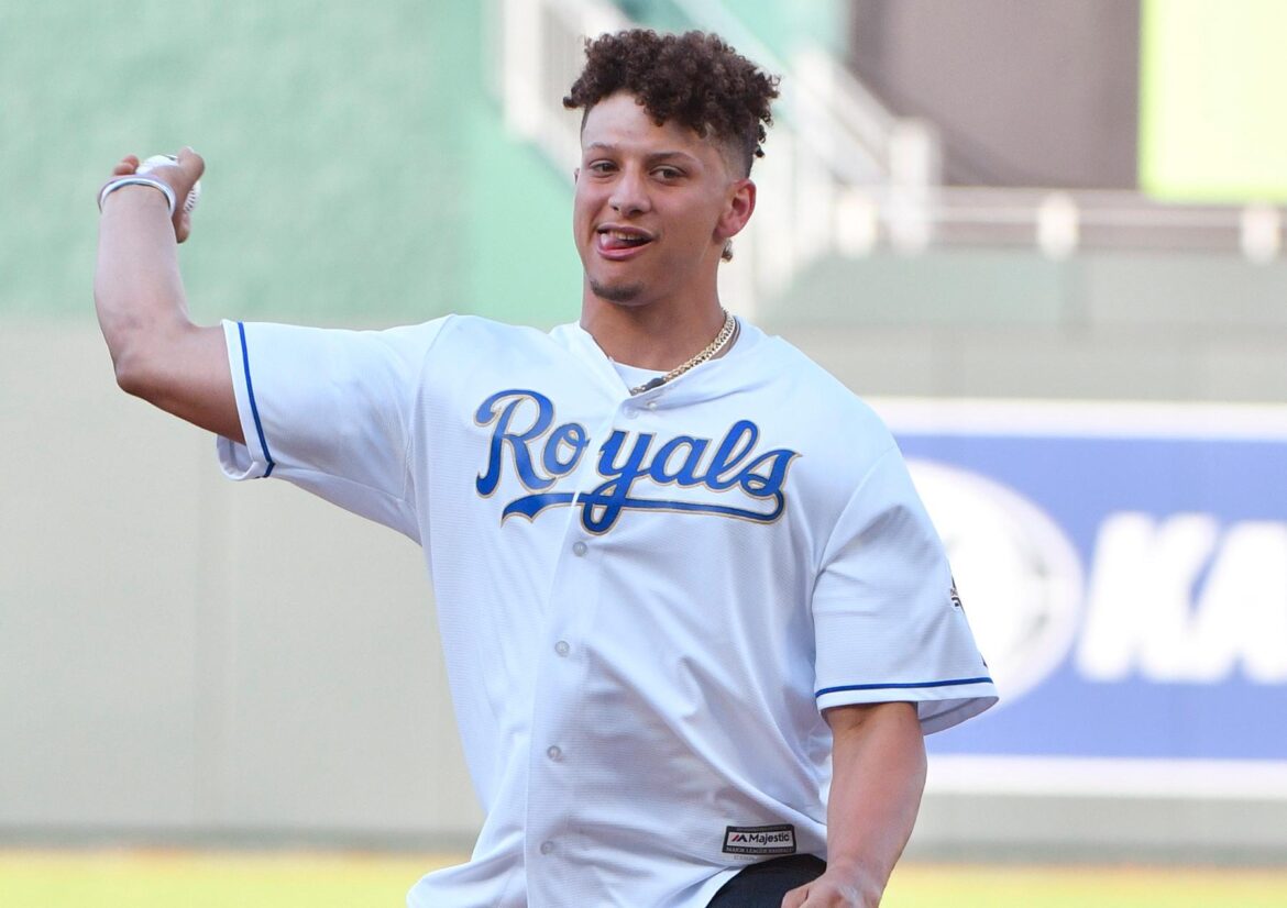 patrick-mahomes-reacts-to-travis-kelces-awful-pitch-for-mlb-side-cleveland-guardians-the-mirror.jpg Patrick Mahomes reacts to Travis Kelce’s awful pitch for MLB side Cleveland Guardians – The Mirror