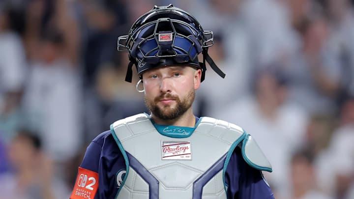 yankees-caught-mariners-closer-tipping-pitches-in-wild-comeback-werent-making-it-very-discreet-new-york-post.jpg Yankees caught Mariners closer tipping pitches in wild comeback: ‘Weren’t making it very discreet’ – New York Post
