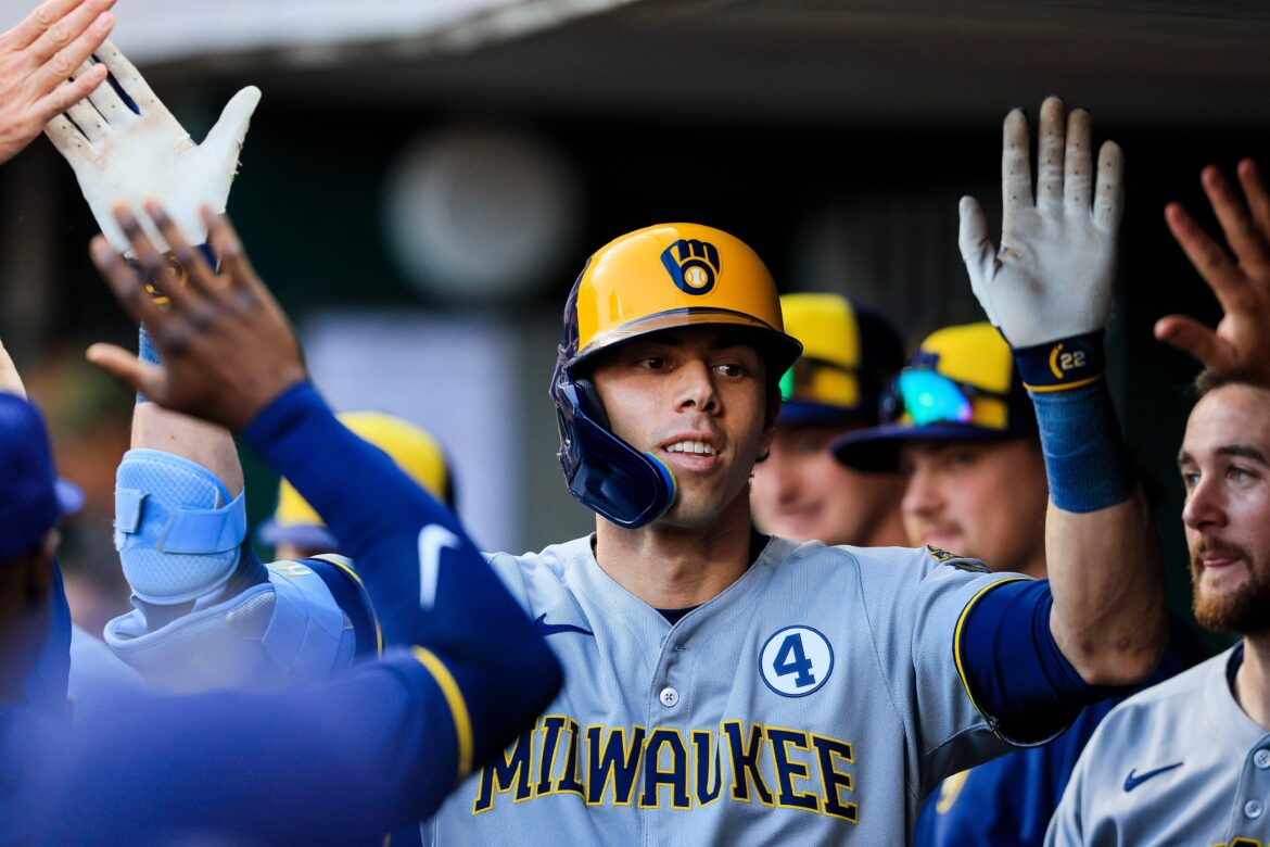 Brewers’ nine-game winning streak has Milwaukee right back in the NL Central race with the NL-best Cubs – CBS Sports