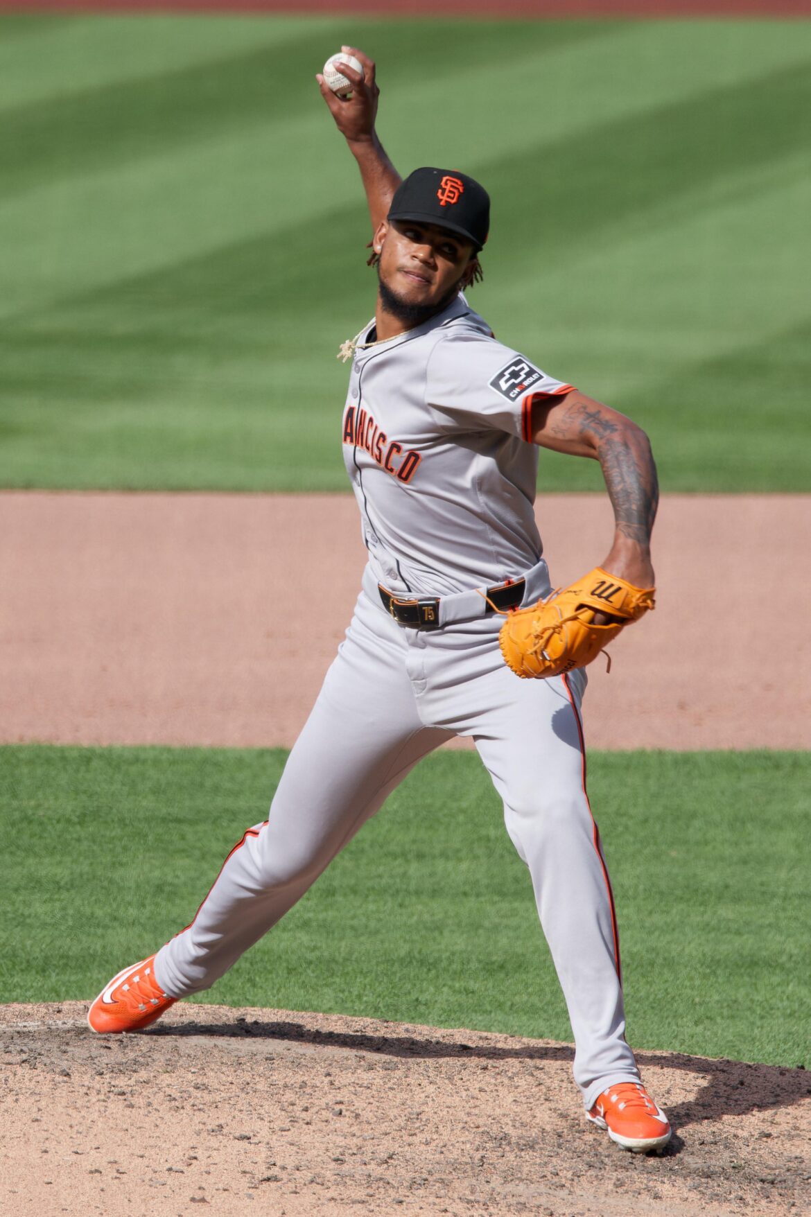 giants-reportedly-trade-star-closer-camilo-doval-to-yankees-at-2025-mlb-deadline-yahoo-sports.jpg Giants reportedly trade star closer Camilo Doval to Yankees at 2025 MLB deadline – Yahoo Sports
