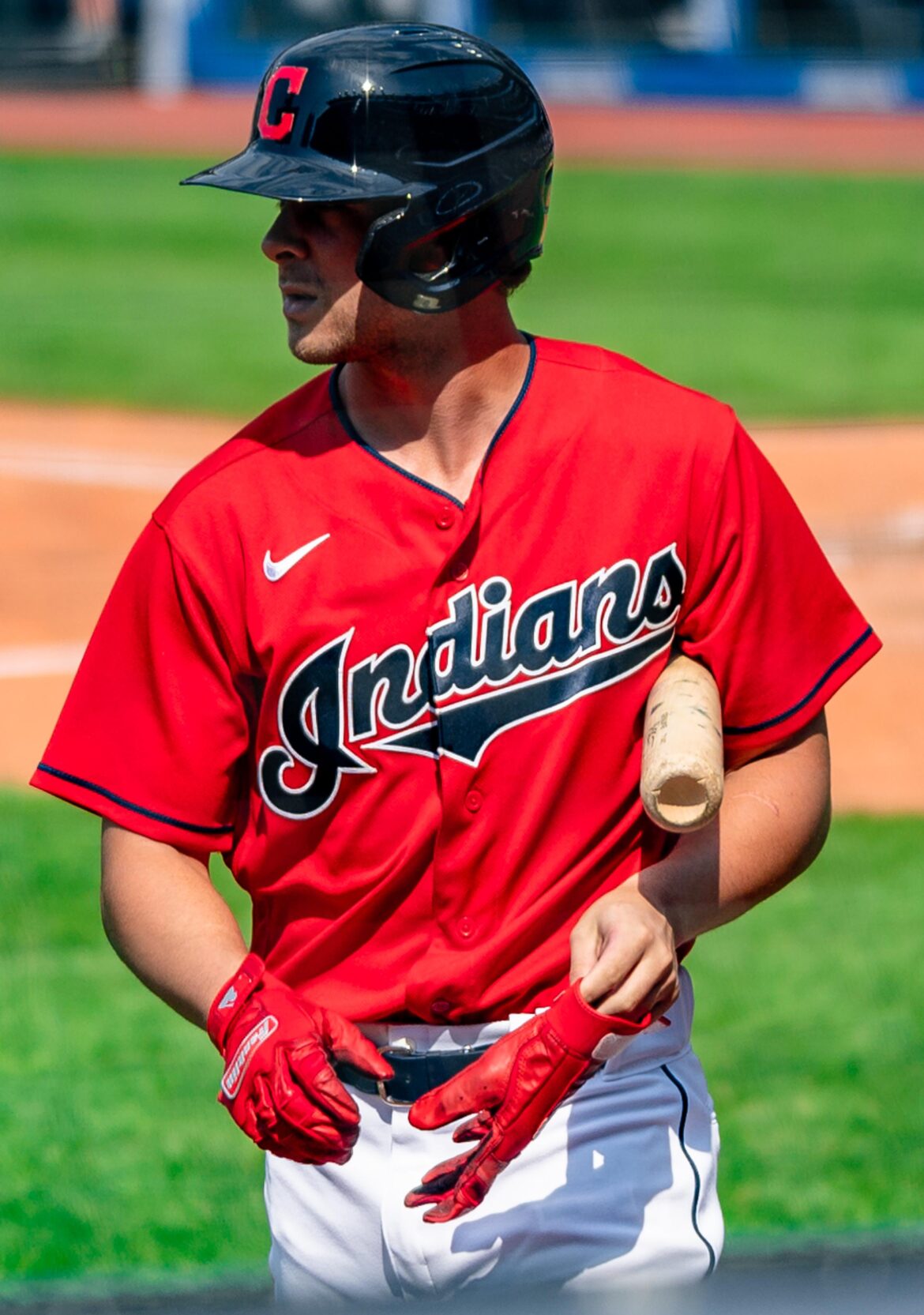 After intentional walk before him, Clement gets his revenge with decisive clout – MLB.com