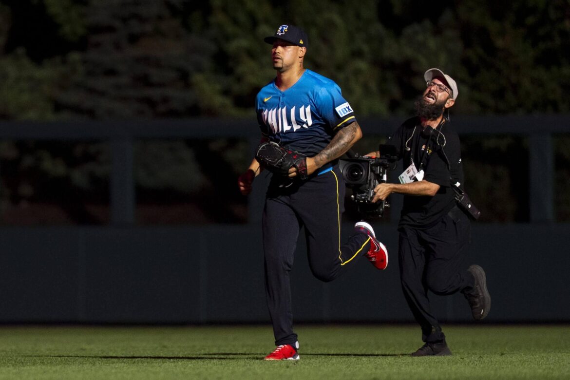 how-jhoan-durans-electric-entrance-accompanied-him-from-twins-to-phillies-the-new-york-times.jpg How Jhoan Duran’s electric entrance accompanied him from Twins to Phillies – The New York Times