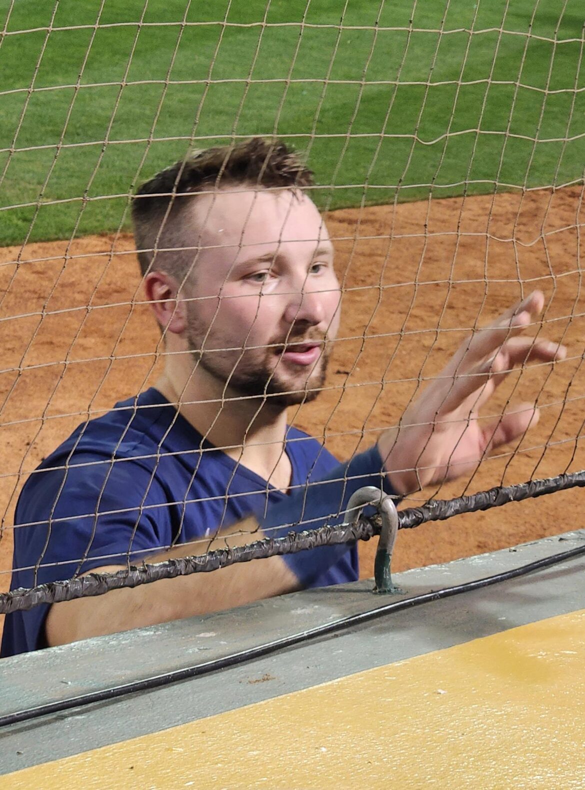 cal-raleigh-hits-mlb-best-44th-home-run-as-mariners-top-rays-7-4-nbc-sports.jpg Cal Raleigh hits MLB-best 44th home run as Mariners top Rays 7-4 – NBC Sports