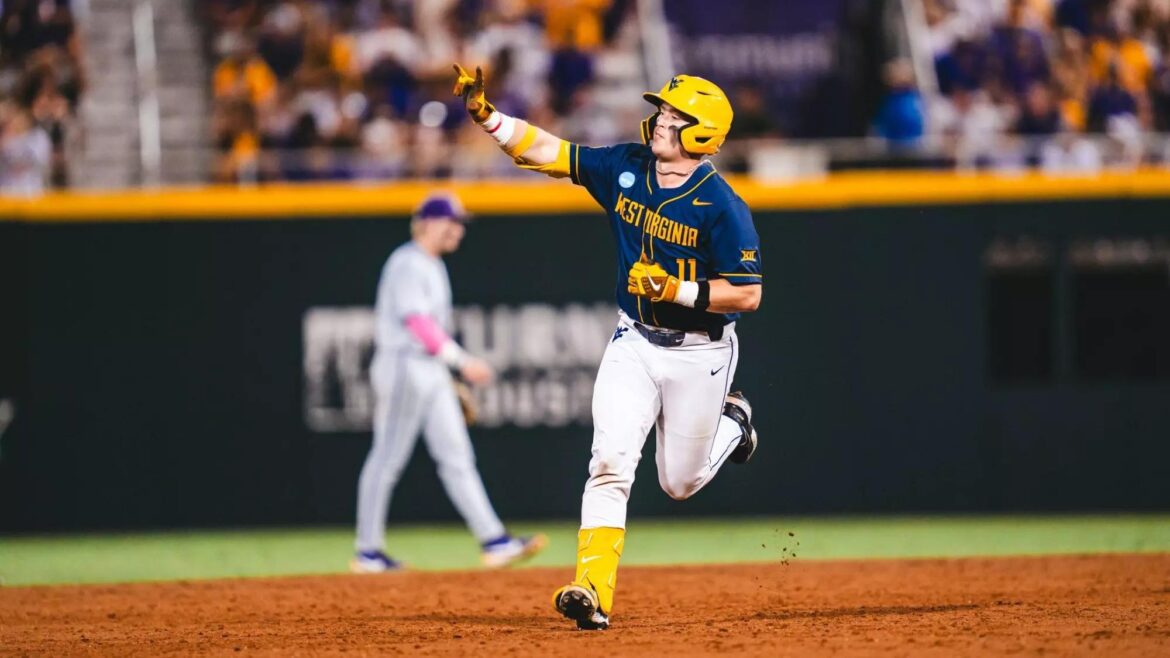 White Agrees to Deal With Blue Jays – West Virginia University Athletics