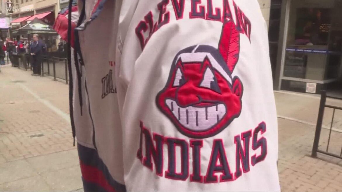 Cleveland Baseball Team Reveals New Name in Tom Hanks-Narrated TV Spot – AOL.com