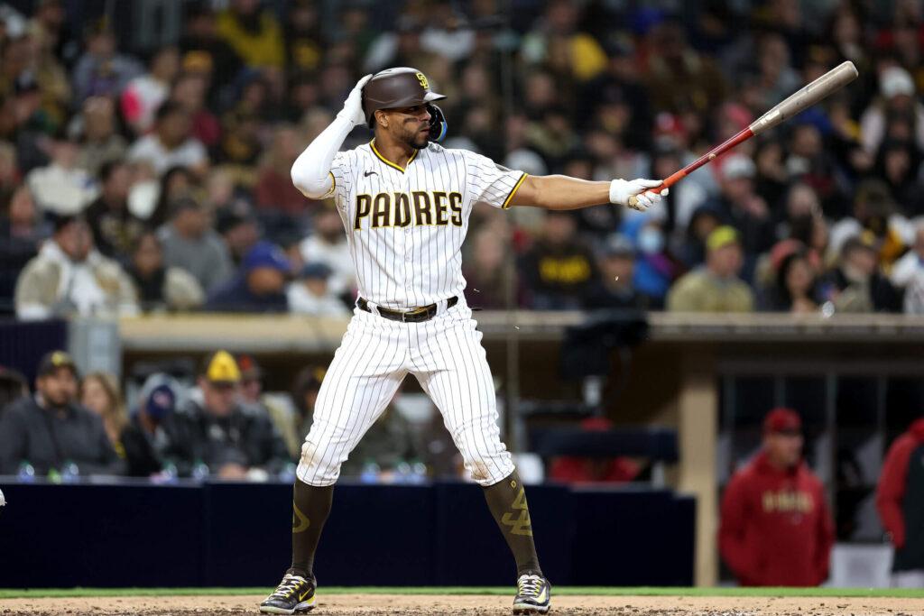 Padres put SS Xander Bogaerts (fractured foot) on IL – Reuters