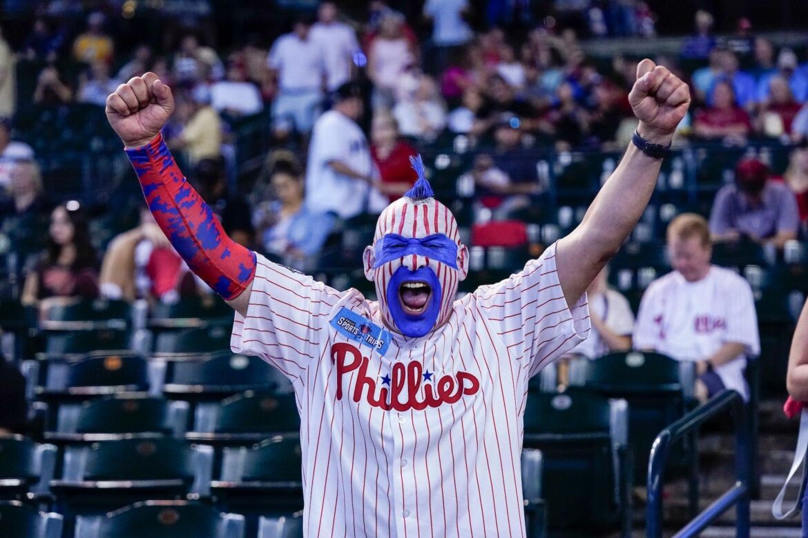 phillies-fans-describe-viral-confrontation-over-baseball-nbc-news.jpg Phillies fans describe viral confrontation over baseball – NBC News