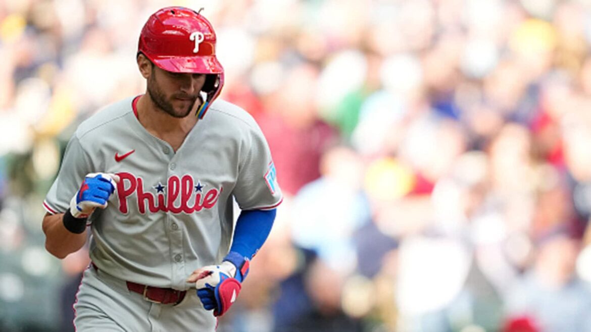Phillies SS Trea Turner sidelined with a hamstring strain, could return in time for postseason – InformNNY.com
