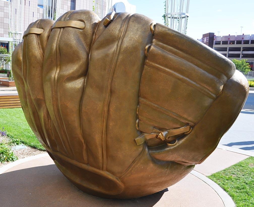 citizens-brings-giant-baseball-glove-sculpture-experience-to-the-ballpark-mlb-com.jpg Citizens brings giant baseball glove sculpture experience to the ballpark – MLB.com