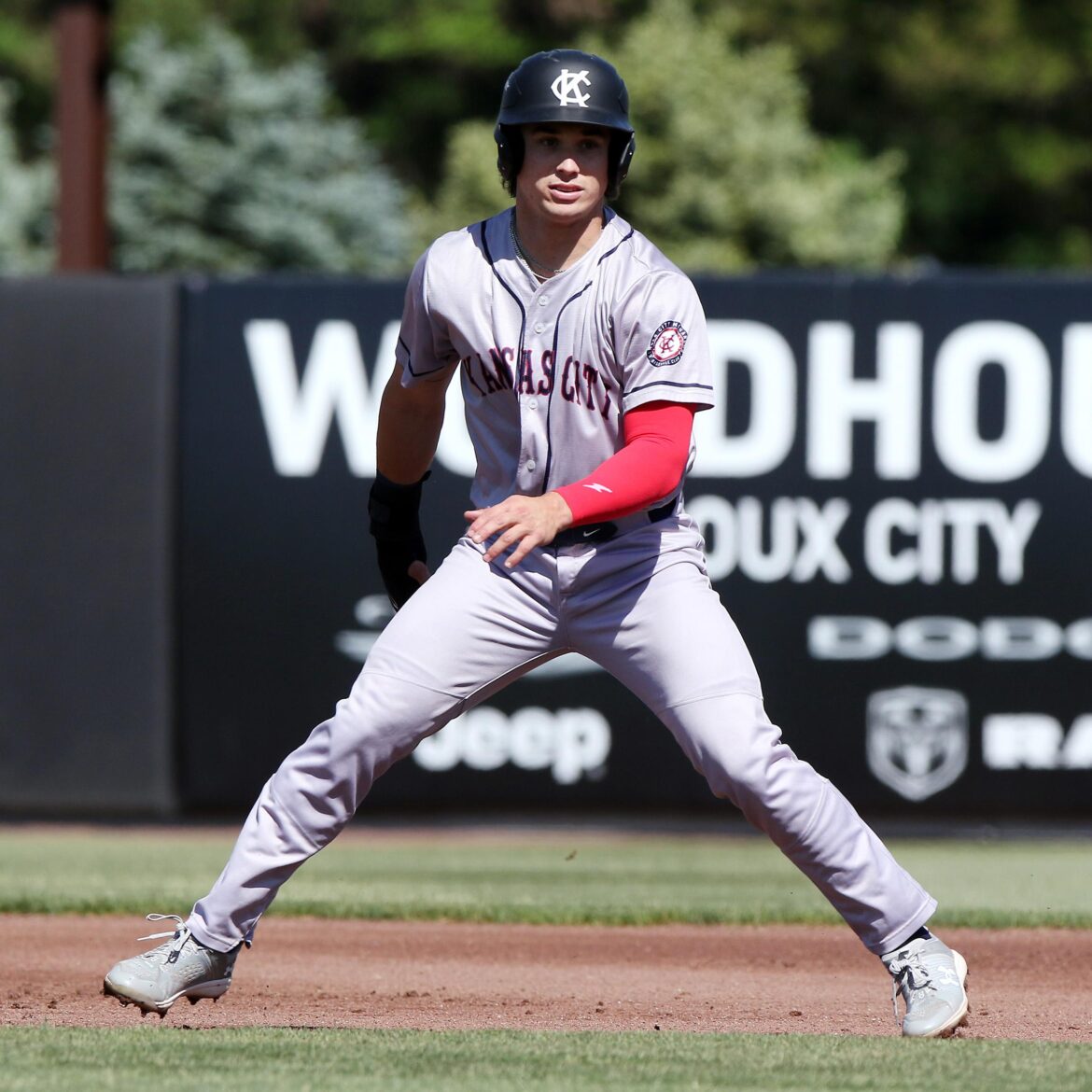 tryout-to-triumph-monarchs-peyton-holt-signs-with-reds-kansas-city-monarchs.jpg Tryout To Triumph: Monarchs’ Peyton Holt Signs With Reds – Kansas City Monarchs