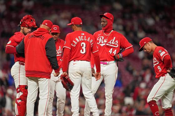 reds-watch-hope-fade-as-season-ends-in-wild-card-sweep-connecticut-post.jpg Reds watch hope fade as season ends in Wild Card sweep – Connecticut Post