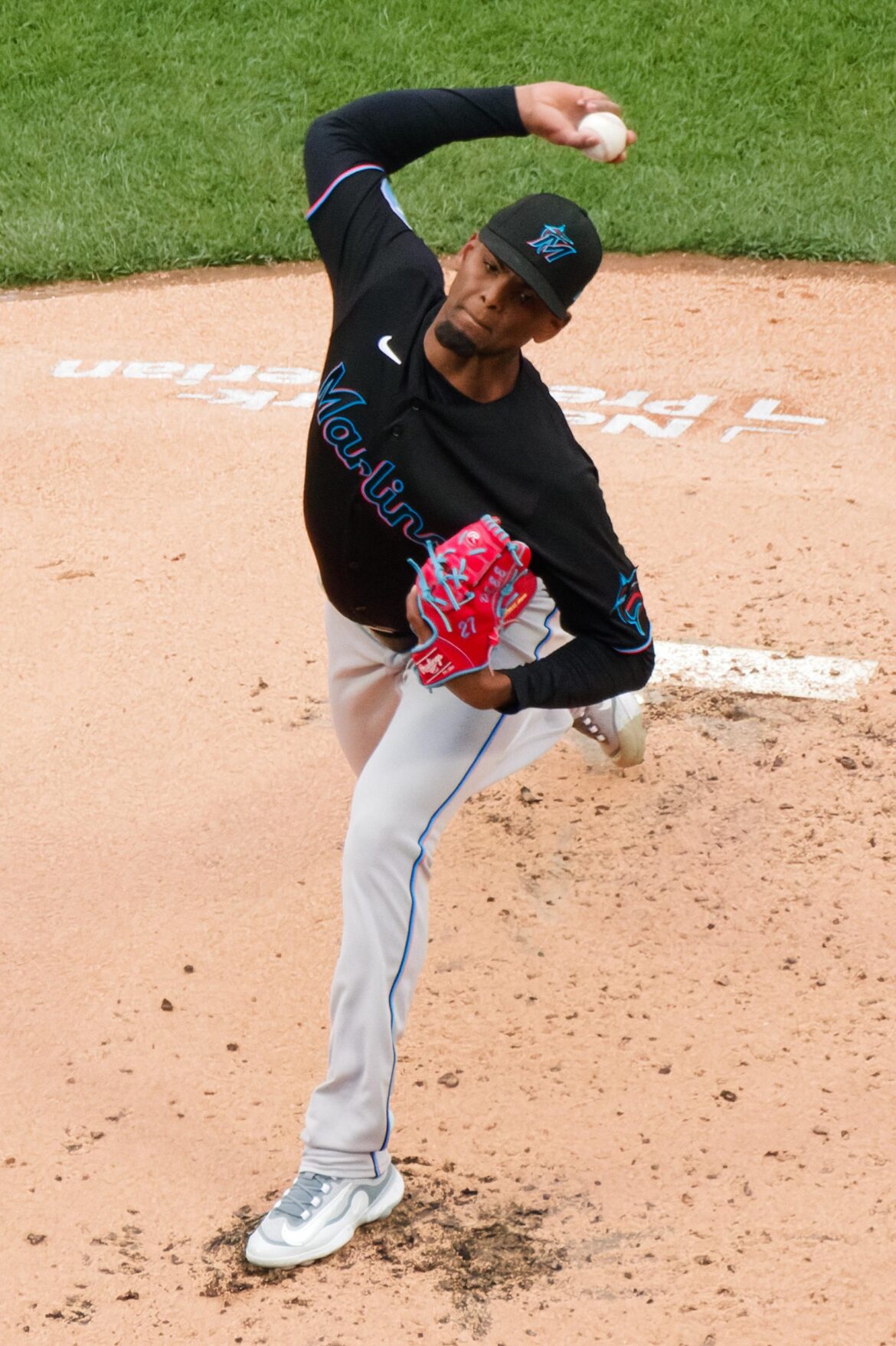 edward-cabrera-dominates-braves-in-marlins-win-reuters.jpg Edward Cabrera dominates Braves in Marlins’ win – Reuters