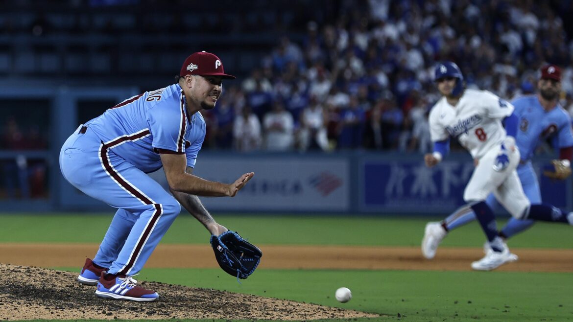 day-baseball-in-the-postseason-at-wrigley-field-might-be-the-biggest-home-field-advantage-in-sports-bleed-cubbie-blue.jpg Day Baseball in the postseason at Wrigley Field might be the biggest home field advantage in sports – Bleed Cubbie Blue