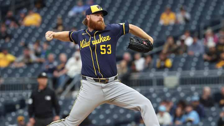 Brewers Pitcher Turning Heads As Potential Franchise-Altering Free Agent – Sports Illustrated