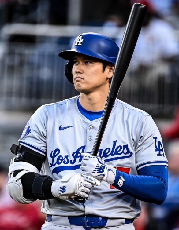 Ohtani hits 3 HRs as Dodgers sweep Brewers to clinch World Series berth – NBC News