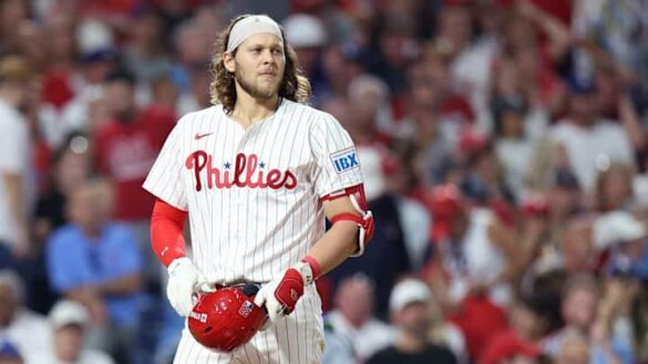 Phillies Tabbed ‘Surprise Trade Destination’ For Cy Young Winner on Trade Block – Sports Illustrated