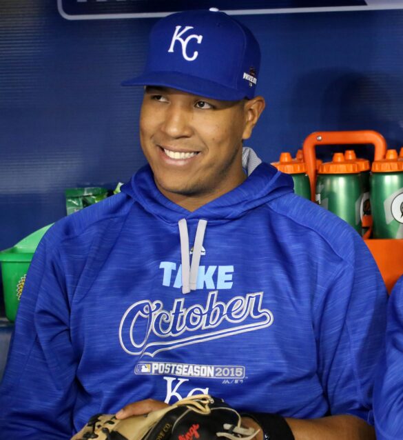 Royals’ Salvador Perez expected to return in 2026, team eyes playoff comeback following 82-80 finish – AP News