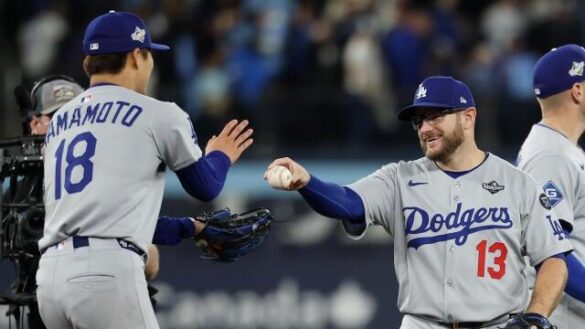 Blue Jays vs. Dodgers World Series Game 3: Starters, Lineups, How to Watch – FOX Sports