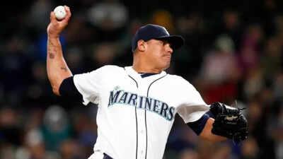 MLB Fans Heartbroken After Mariners Pitcher Dies Suddenly At 37 – Yahoo Sports