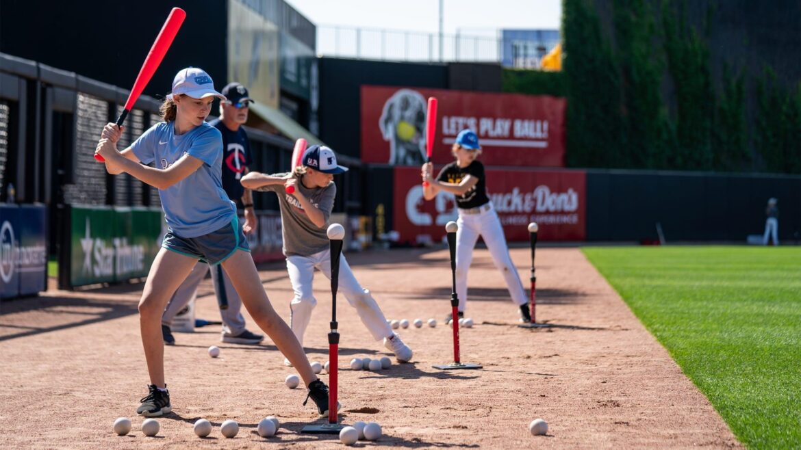 minnesota-twins-host-free-girls-baseball-clinic-fox21online.jpg Minnesota Twins host free girls baseball clinic – Fox21Online