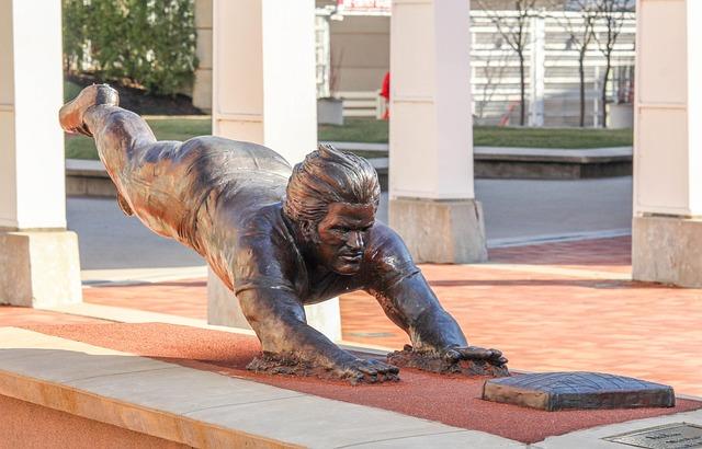 pete-rose-reinstated-by-major-league-baseball-wvxu.jpg Pete Rose reinstated by Major League Baseball – WVXU