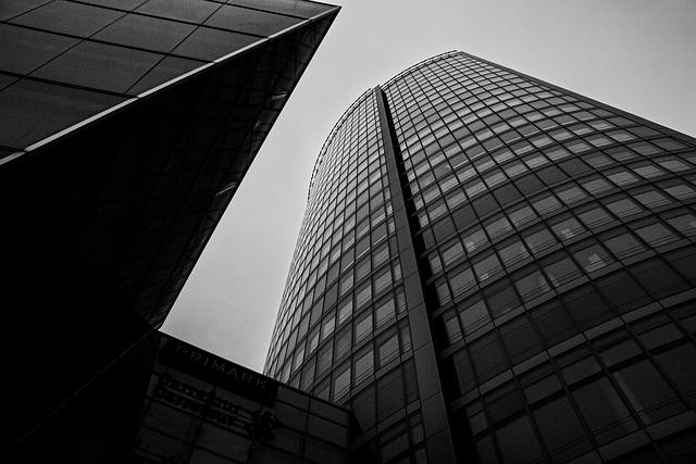 Lyons Redeems Near Miss with No-Hitter at Fenway – Baseball Hall of Fame