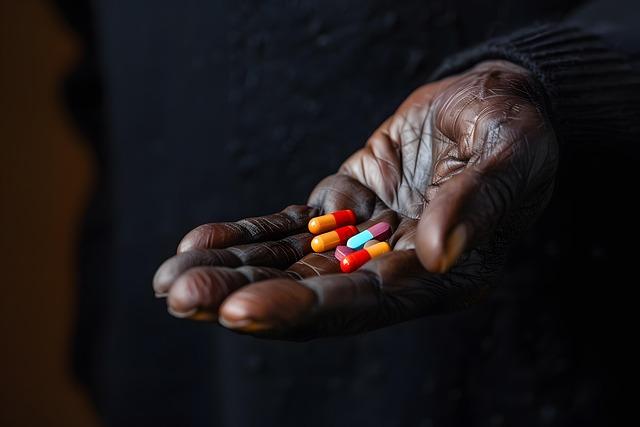 Rodón rehab update: He can now button his shirt (It’s great news) – MLB.com