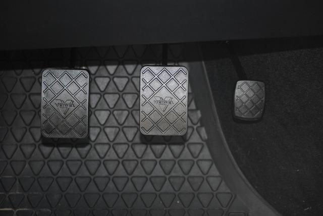 Bailey channels SF icons Posey, Uribe with clutch HR to down Dodgers – MLB.com