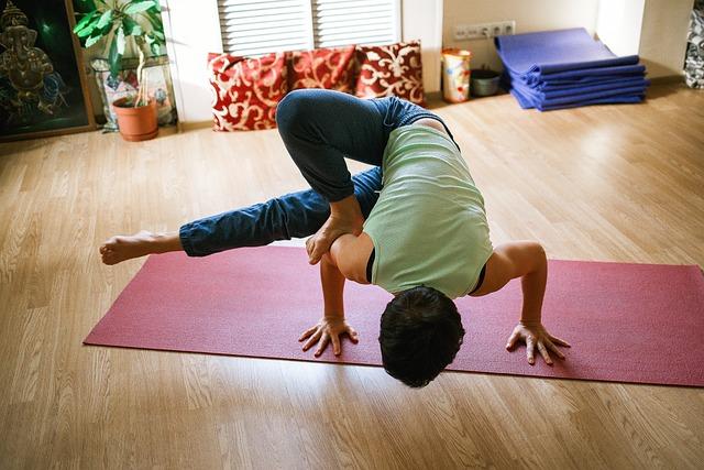 Yoga on the Field | Arizona Diamondbacks – MLB.com