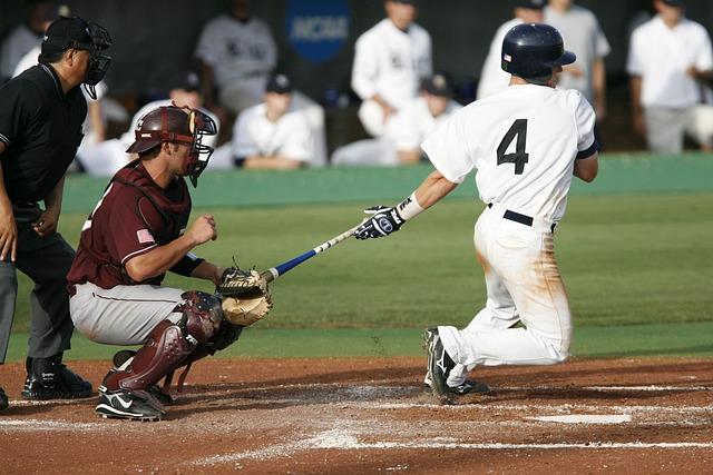 Bellinger and Chisholm hit 8th-inning homers that lead the Yankees over the Red Sox 6-1 – Spectrum News